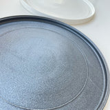 Flat Plate by Shun Ono